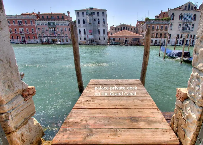 Mocenigo~canalgrande Aperitif Venedig