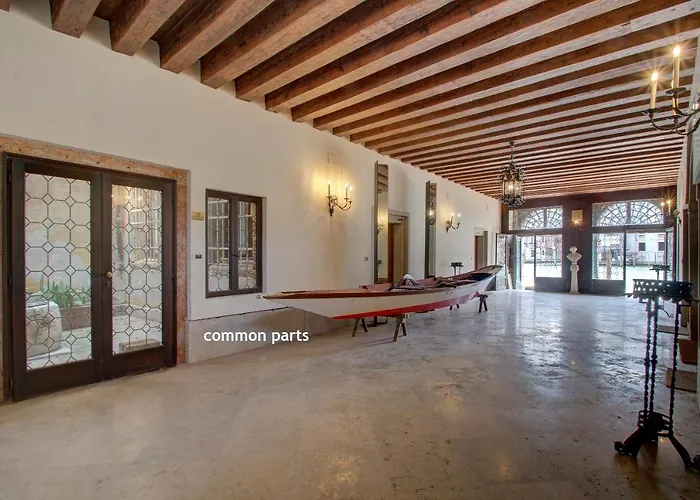 Mocenigo~canalgrande Aperitif Venedig