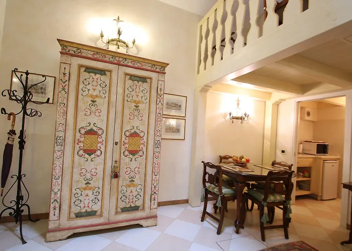 Mocenigo~canalgrande Aperitif * Venedig