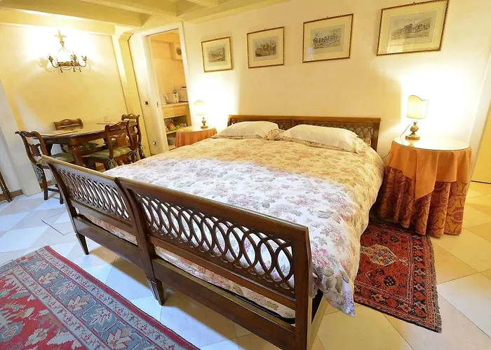 Mocenigo~canalgrande Aperitif Venedig