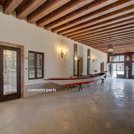 Mocenigo~canalgrande Aperitif البندقية